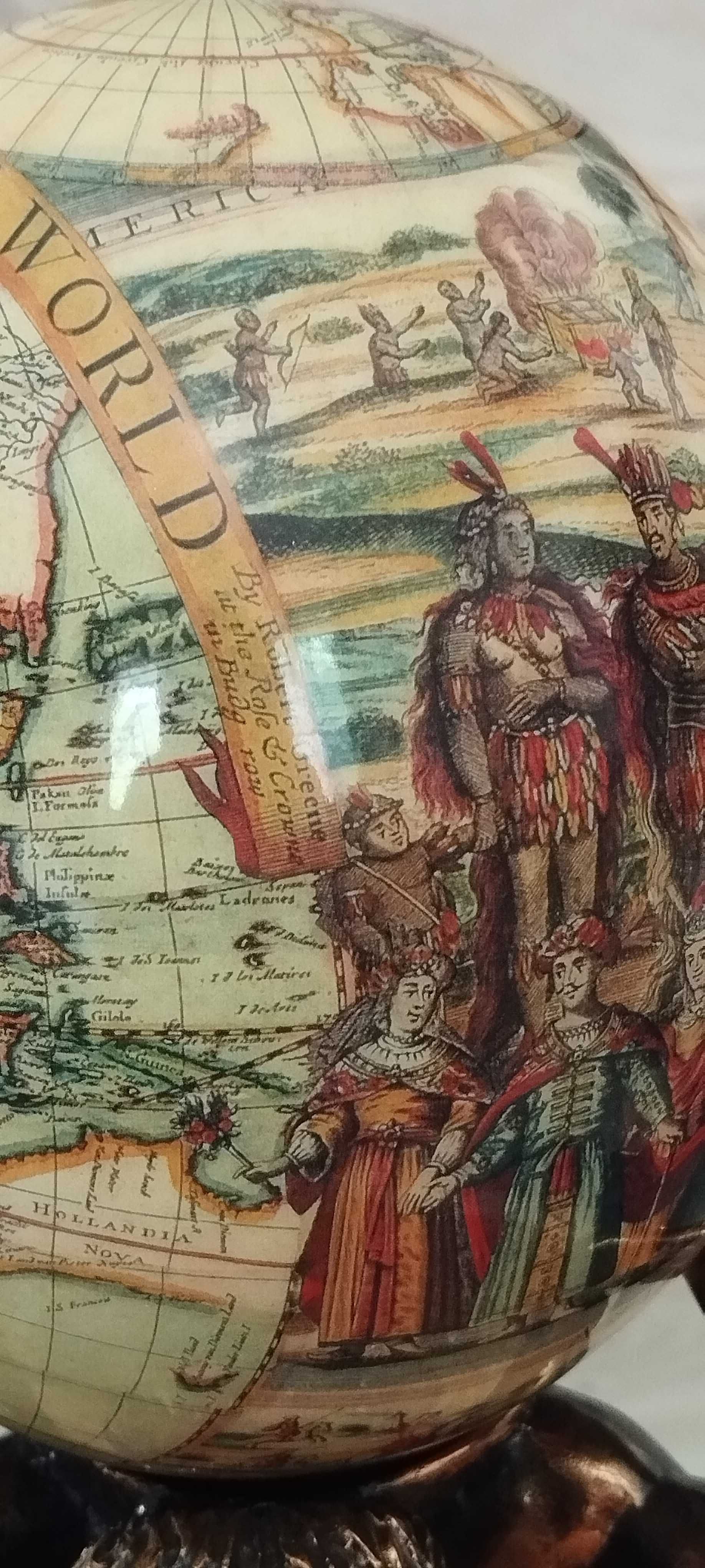 Zeus mapa świata-strusie jajo