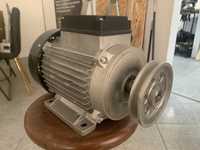 Motor trifasico 3Hp 2900rpm NOVO*