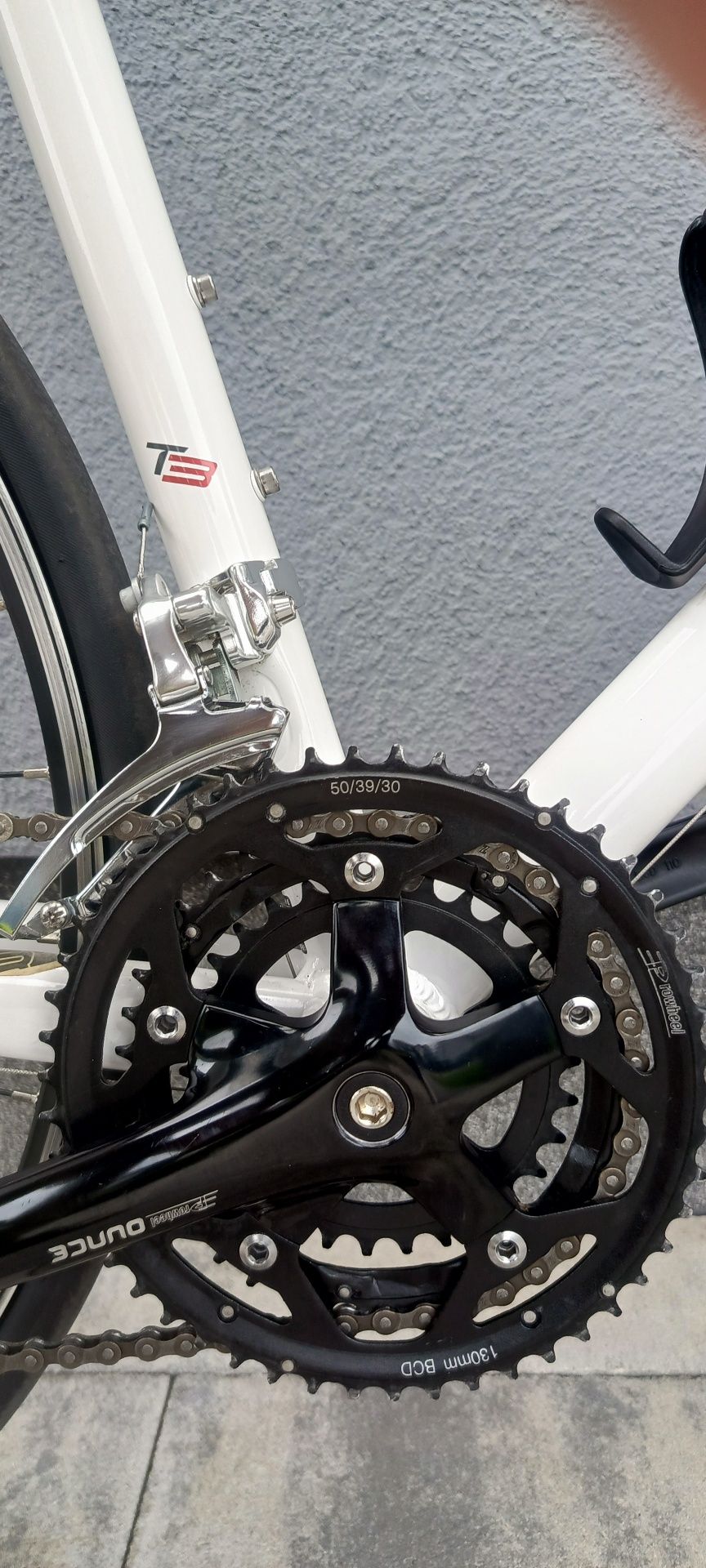 Rower szosowy btwin T3 jak nowy