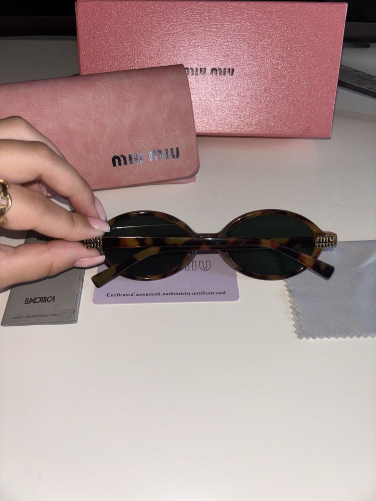 Oculos Miu Miu - como novos
