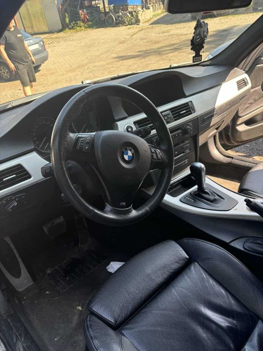 BMW E90 Seria 3 320d