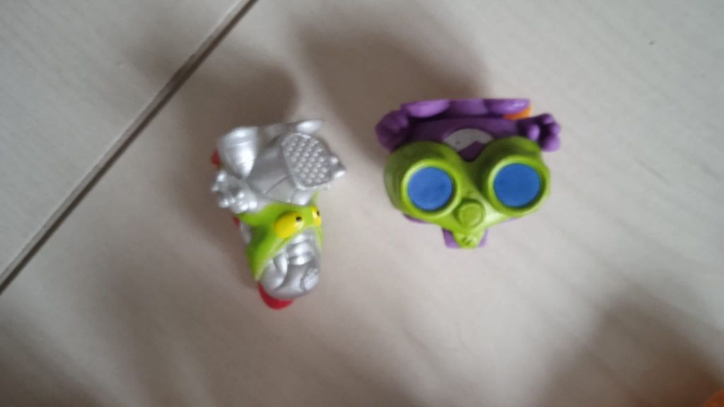 Super zings,  super things pojazdy