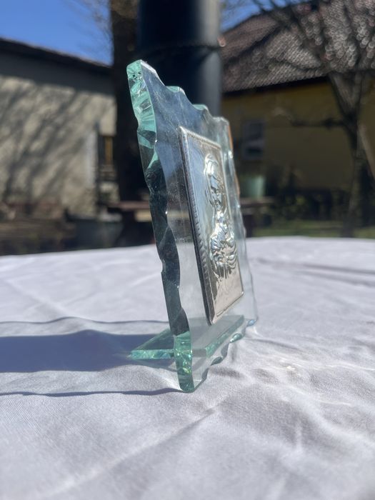 Srebrny obrazek na szkle