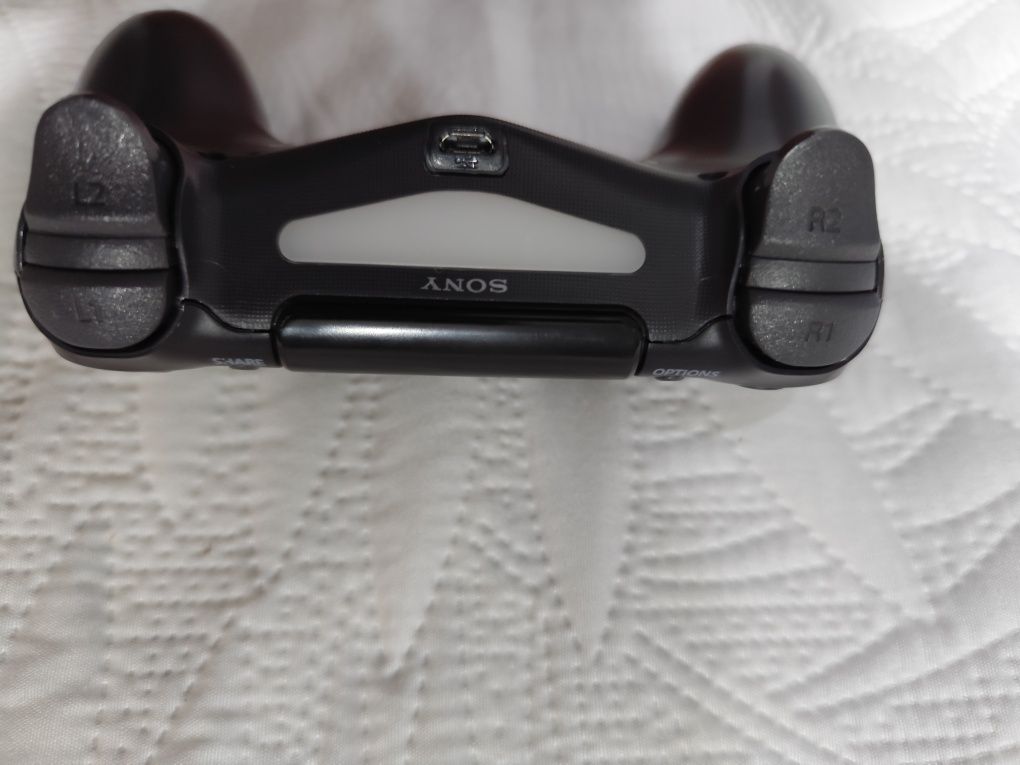 Comando PS4 preto