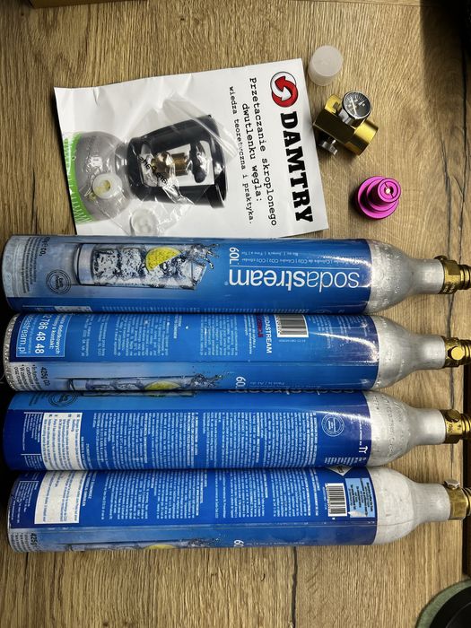 Soda stream butelki niebieskie przetoczka i adapter