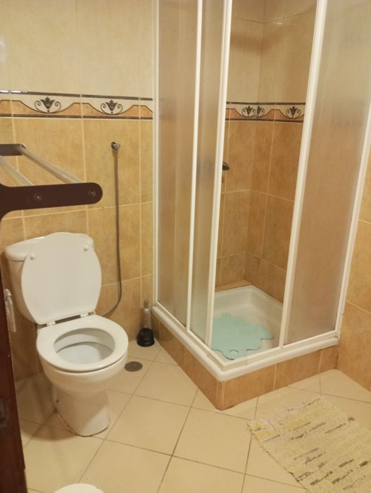 Alugo quarto independente/ T0 Olivais Norte