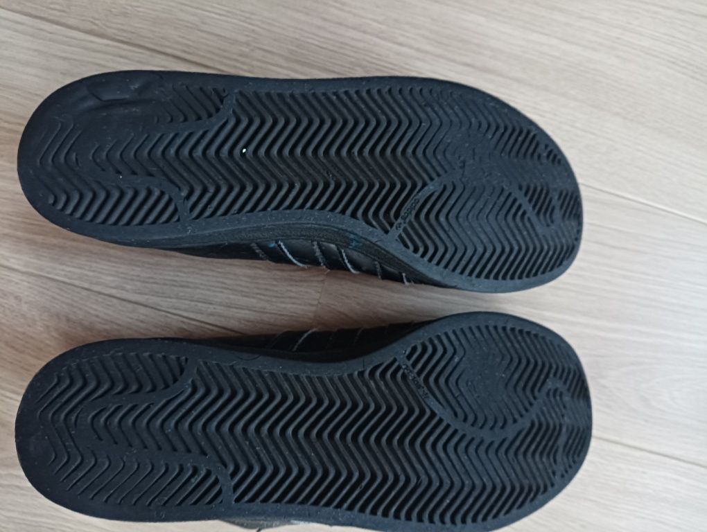 Adidas SuperStar 43 1/3