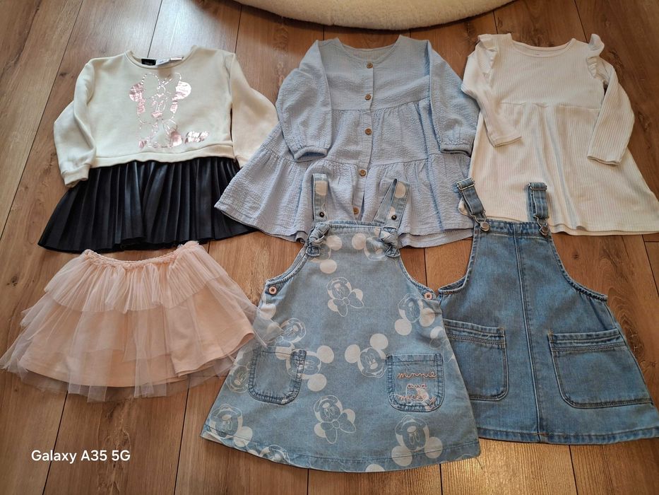 Sukienki dla dziewczynki ZARA rozmiar 86