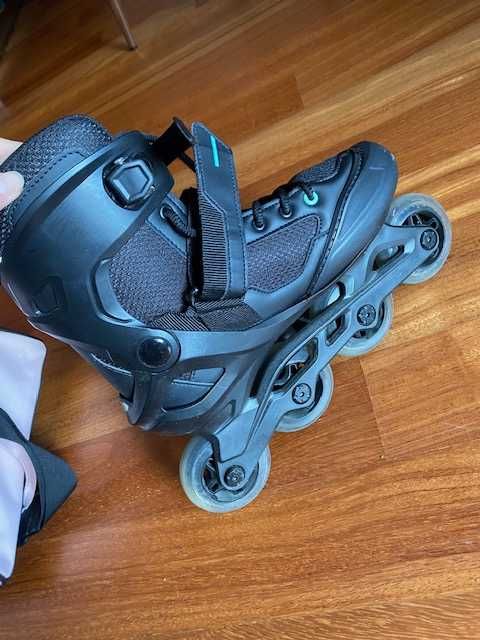 Patins em Linha Decathlon + saco com acessórios de proteção + Capacete