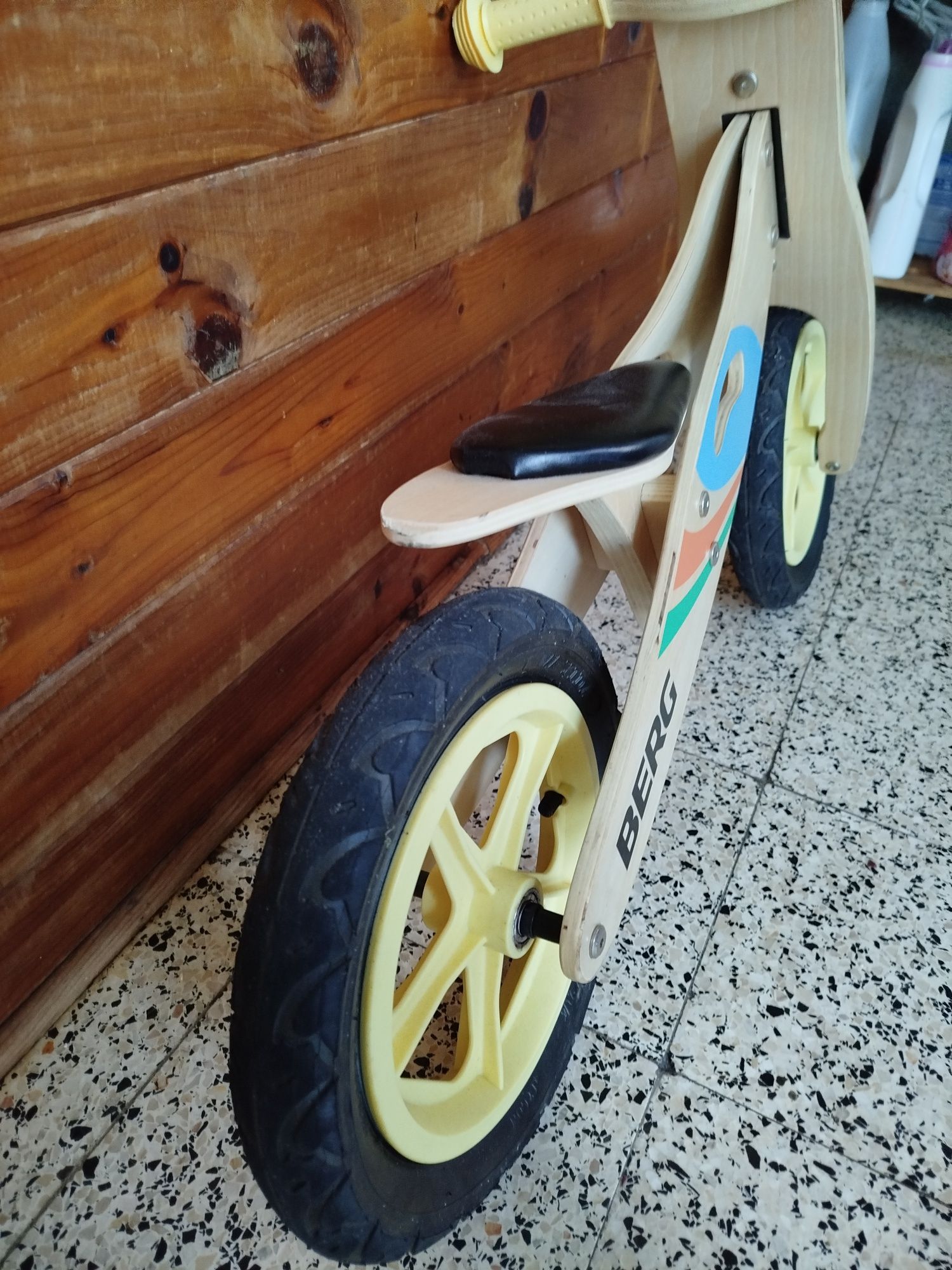 Bicicleta aprendizagem criança