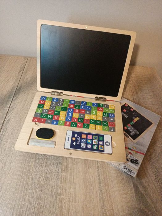 Drewniany tablet playtive