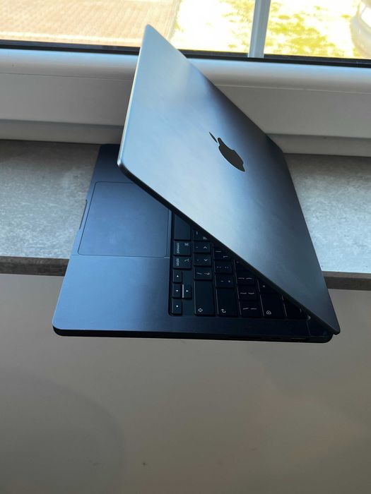 MacBook Pro 14" M3 Pro / 18 GB RAM / 1 TB SSD – Space Black