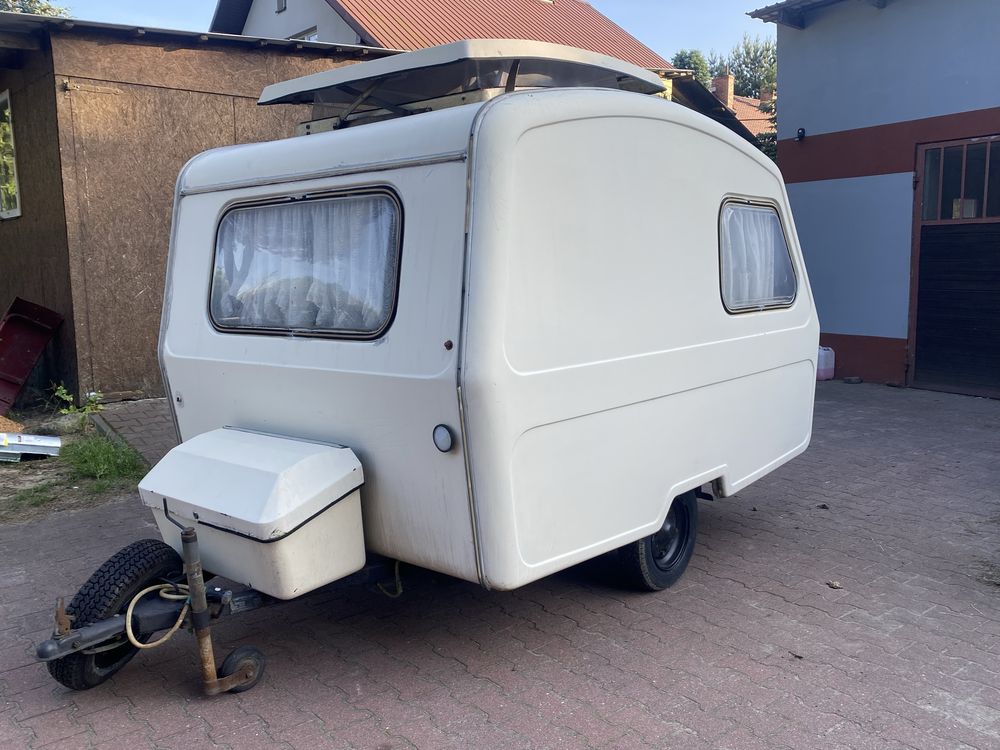 Przyczepka kempingowa Niewiadów N126