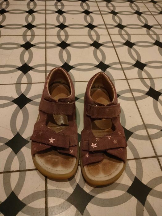 Sandały dziewczęce Mrugała r. 32