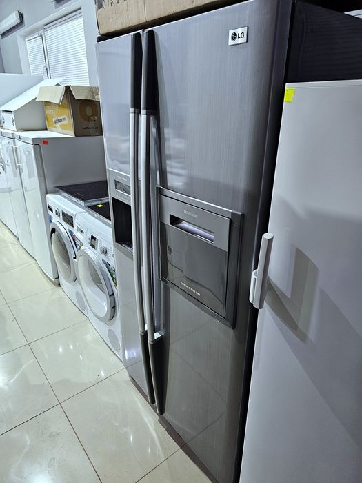 Холодильник side-by-side LG