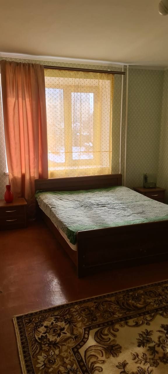 Здається 2х кім кв Старе місто 11000+