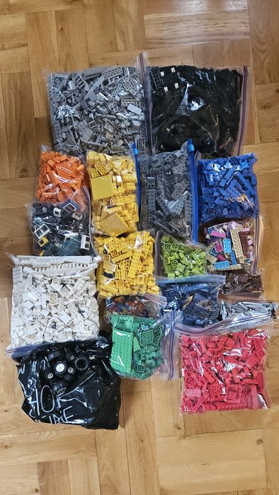 Klocki Lego mieszane ok 10 kg - zestawy niekompletne