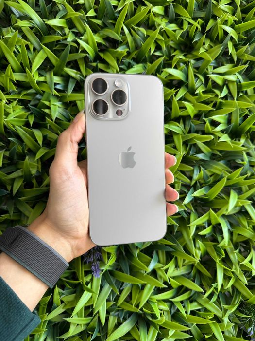Apple iPhone 16 Pro Max 256GB Natural Titânio - Loja Ovar