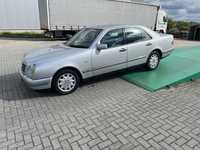 Mercedes Benz w210 E200