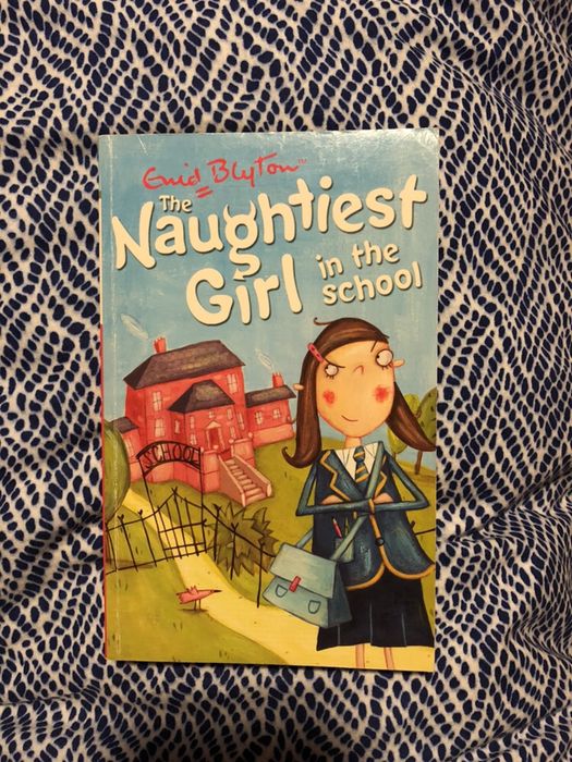 Livro The Naughtiest Girl in the school