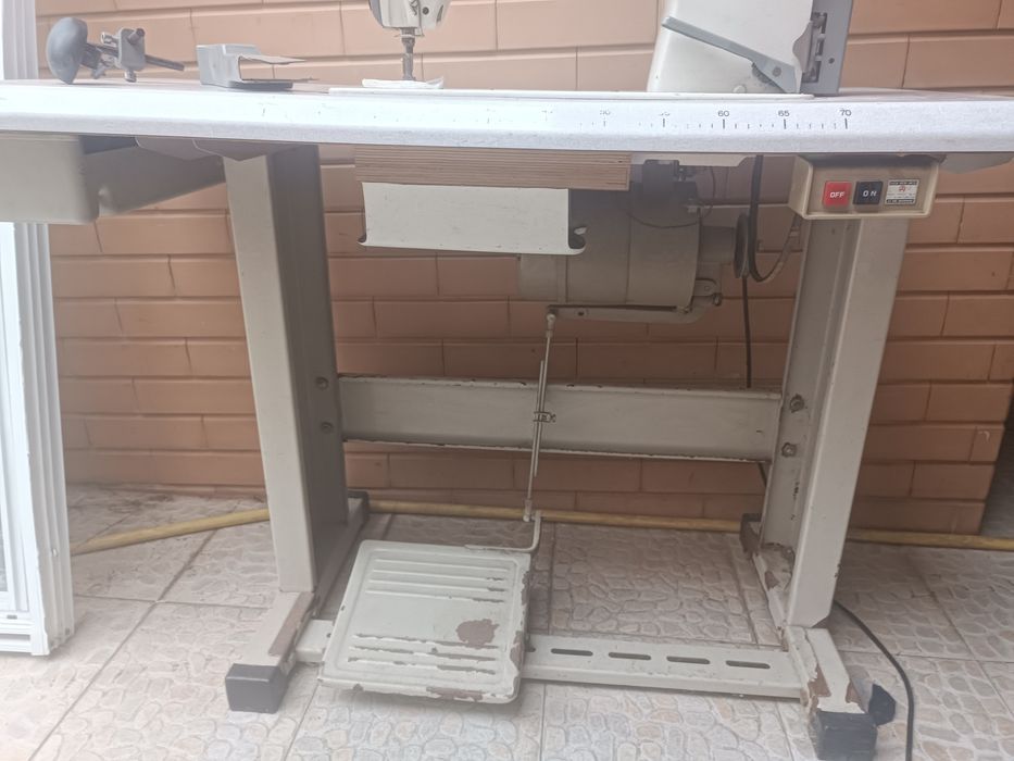 Maquinista cozer industrial