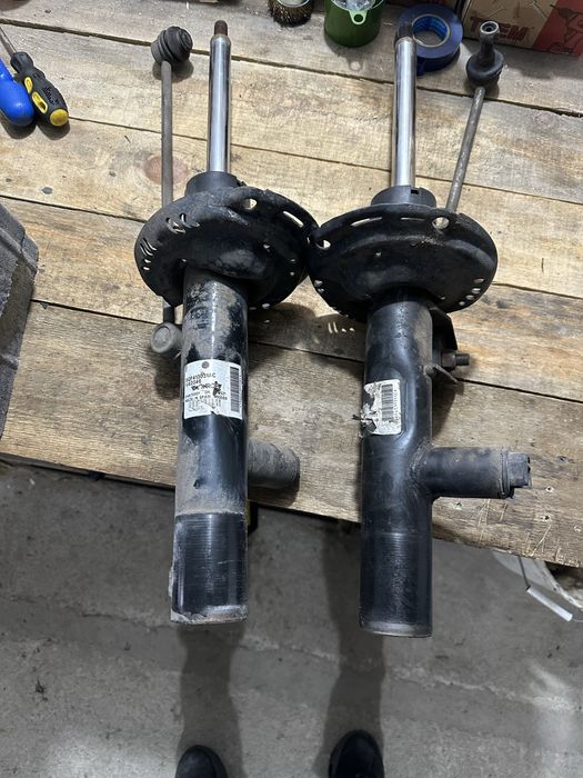 Стойки адаптивні Skoda Kodaik, Superb