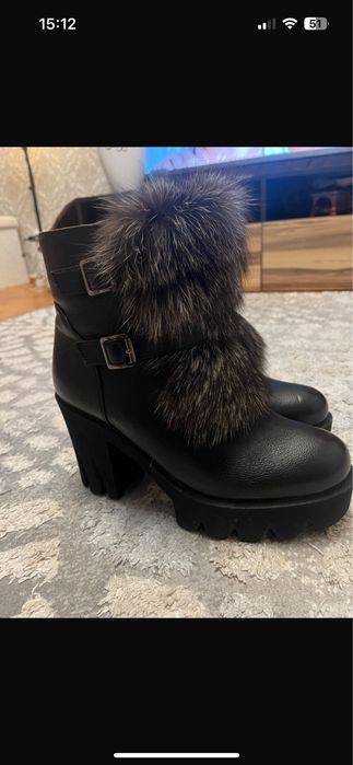 Натуральні черевики для жінок