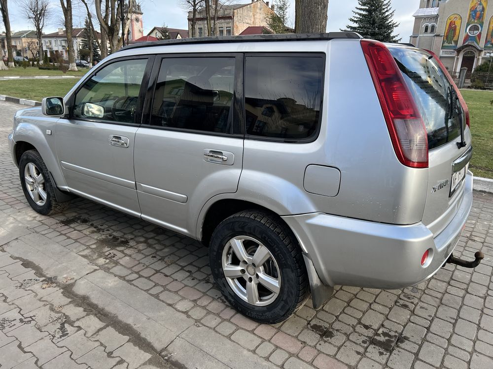 Nissan X-trail 2.2d 4 wd Lock не розмитнений