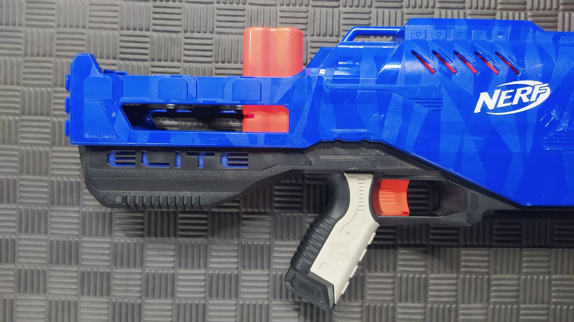 Nerf Trilogy DS - 15 с одной гильзой в комплекте оригинал
