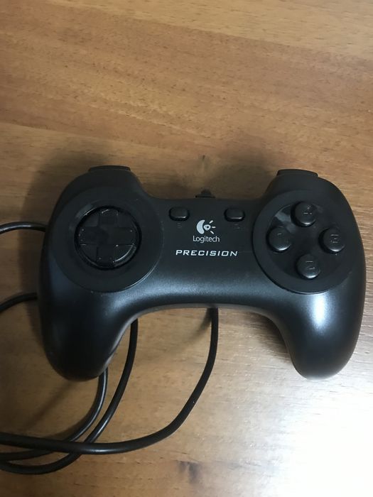 Геймпад Джойстик Logitech precision