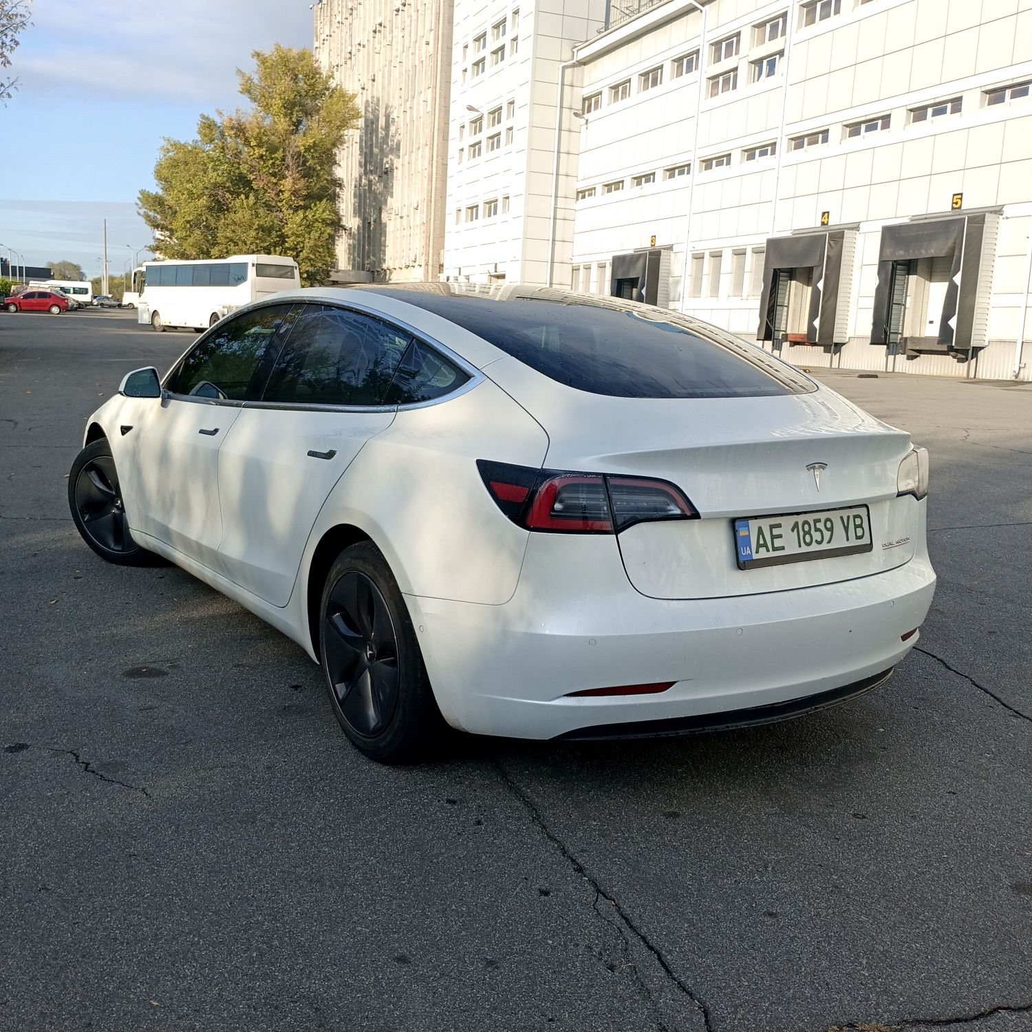 Продам  Tesla 3 , 12/2018