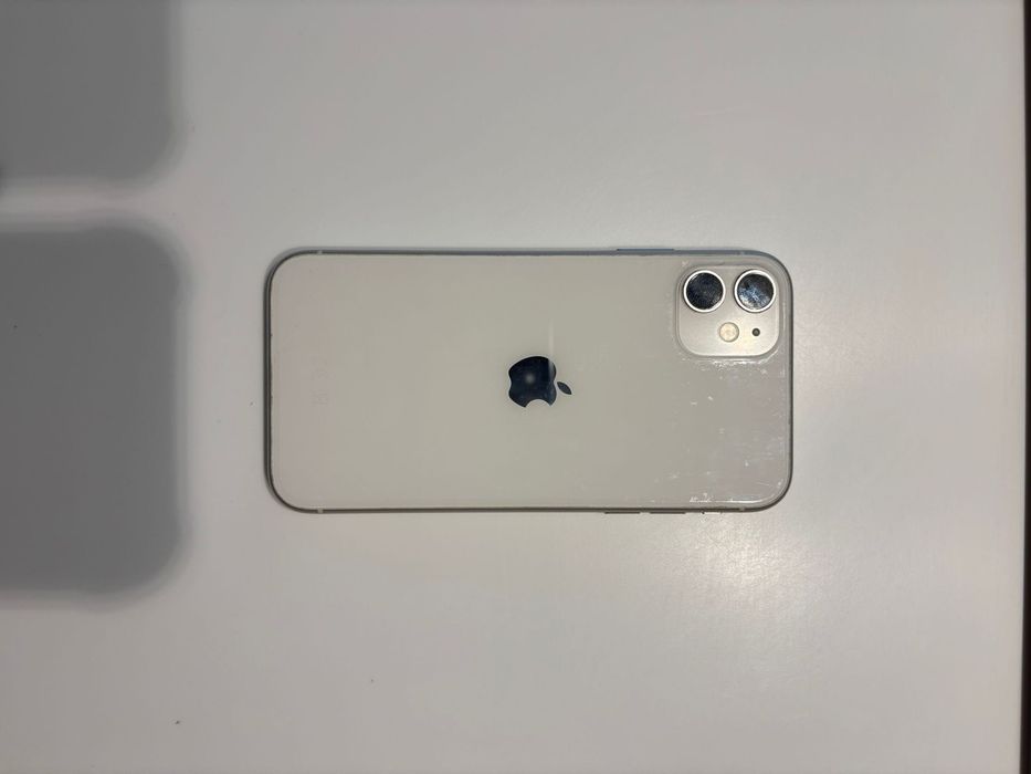 Iphone 11 - usado