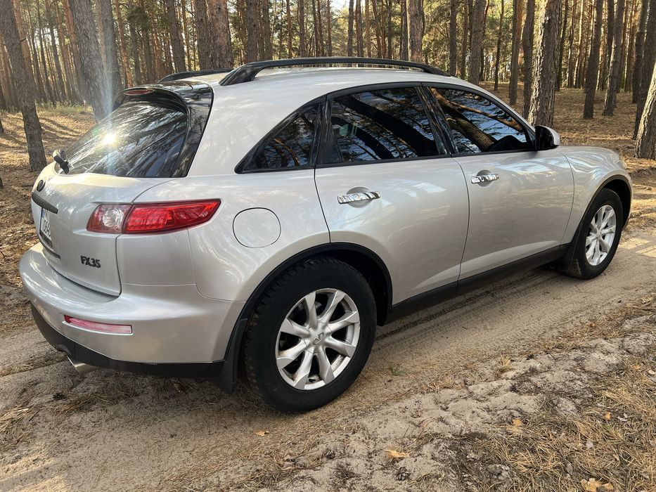 Infiniti fx35 в родной краске