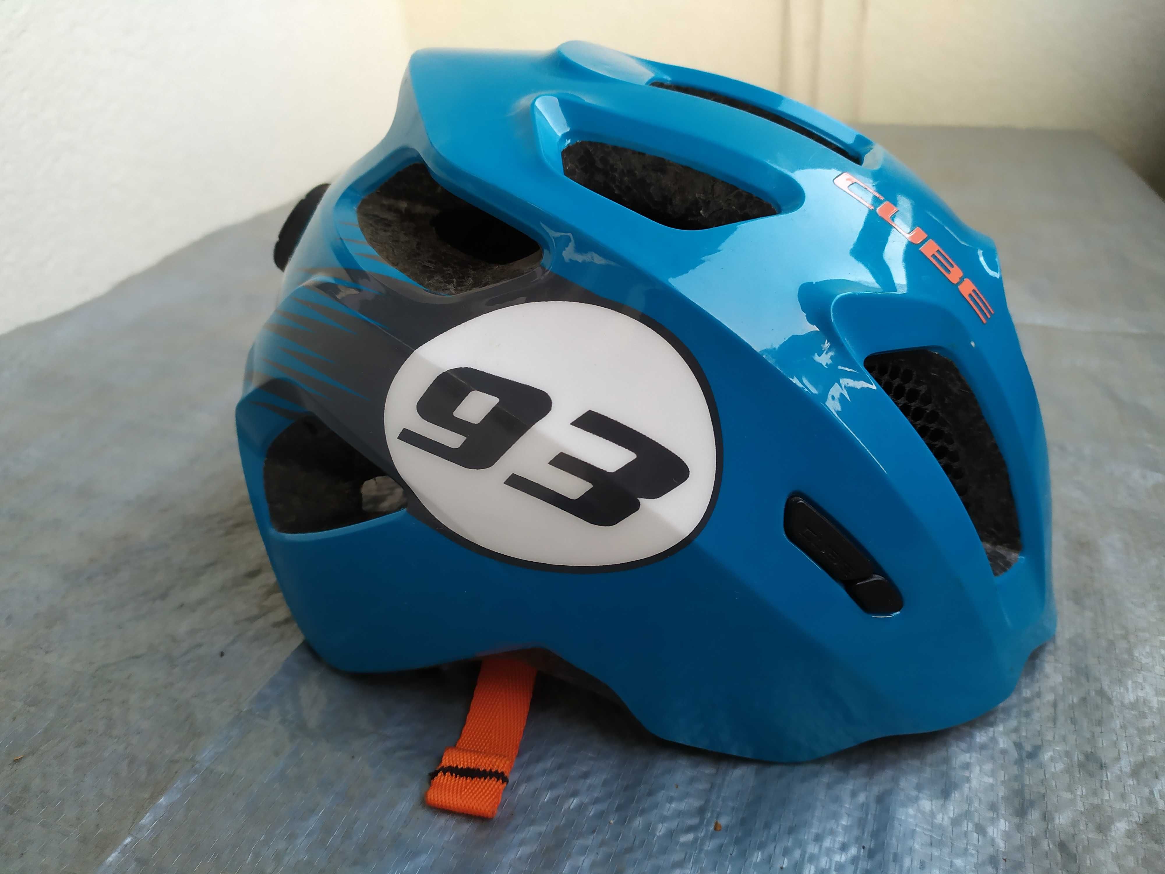 kask dziecięcy CUBE