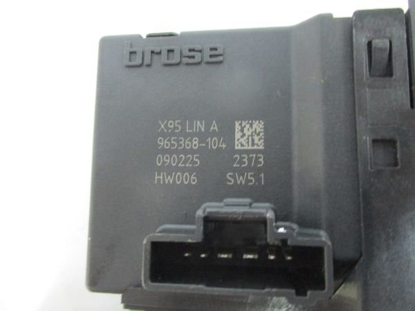 Motor vidro frente direito RENAULT Megane III (BZ0_)