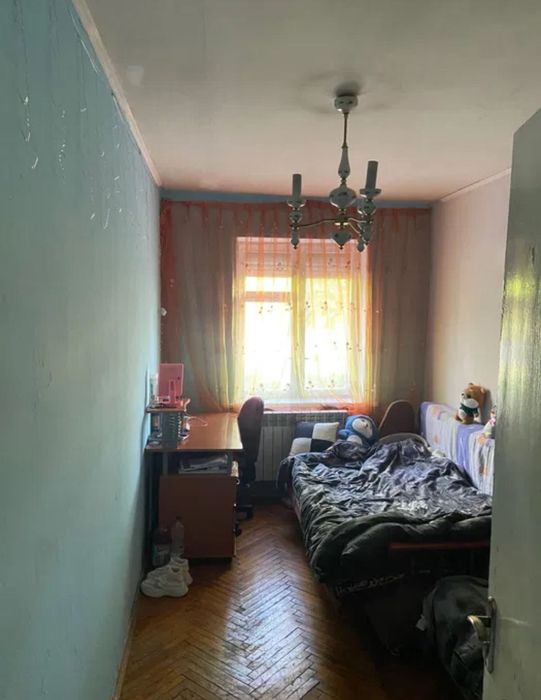 Продається 3 кім. квартира напроти гіпермармаркету «Дастор»