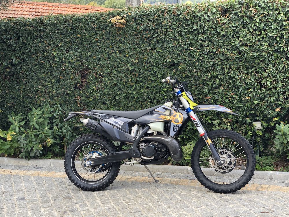 Husqvarna 300 tpi edição limitada JARVIS ROCKSTAR