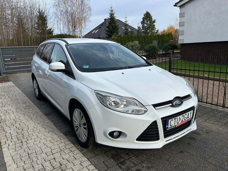 Ford Focus 1.6 TDCi 115KM Klimatronik Tempomat PDC !!