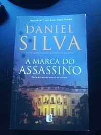 A Marca do Assassino - Livro de bolso Daniel Silva