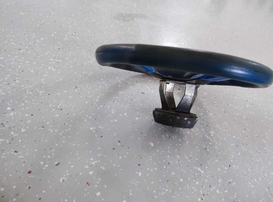 Volante desportivo NIVOLA RT