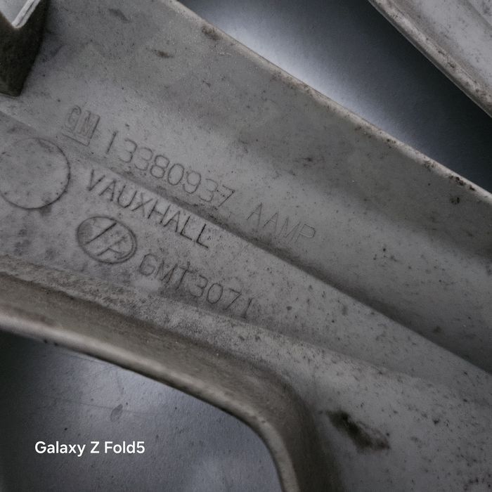 Kołpak strukturalny 15 Opel Corsa Adam 4x100