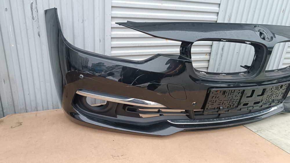 Vendo parachoque de frente BMW 3 series F30 31 LCI ano 2015/18