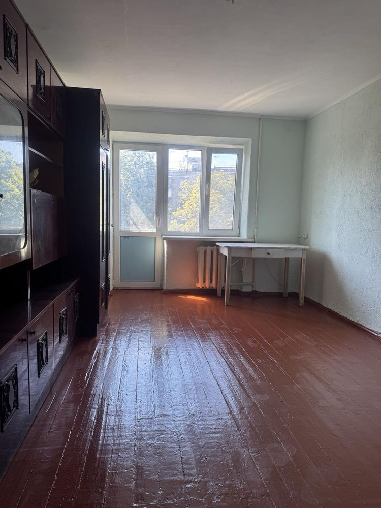 Продам 1 комнату в 3 х ком квартире