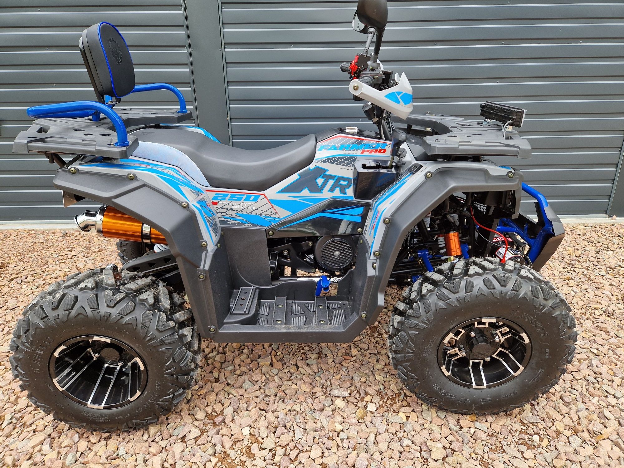 quad 250 xtr farmer automat najnowsza wersja 2025