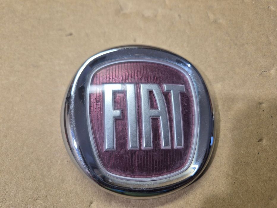 Fiat 500 znaczek z klapy.Emblemat.Tył.Tylny. 85 mm
