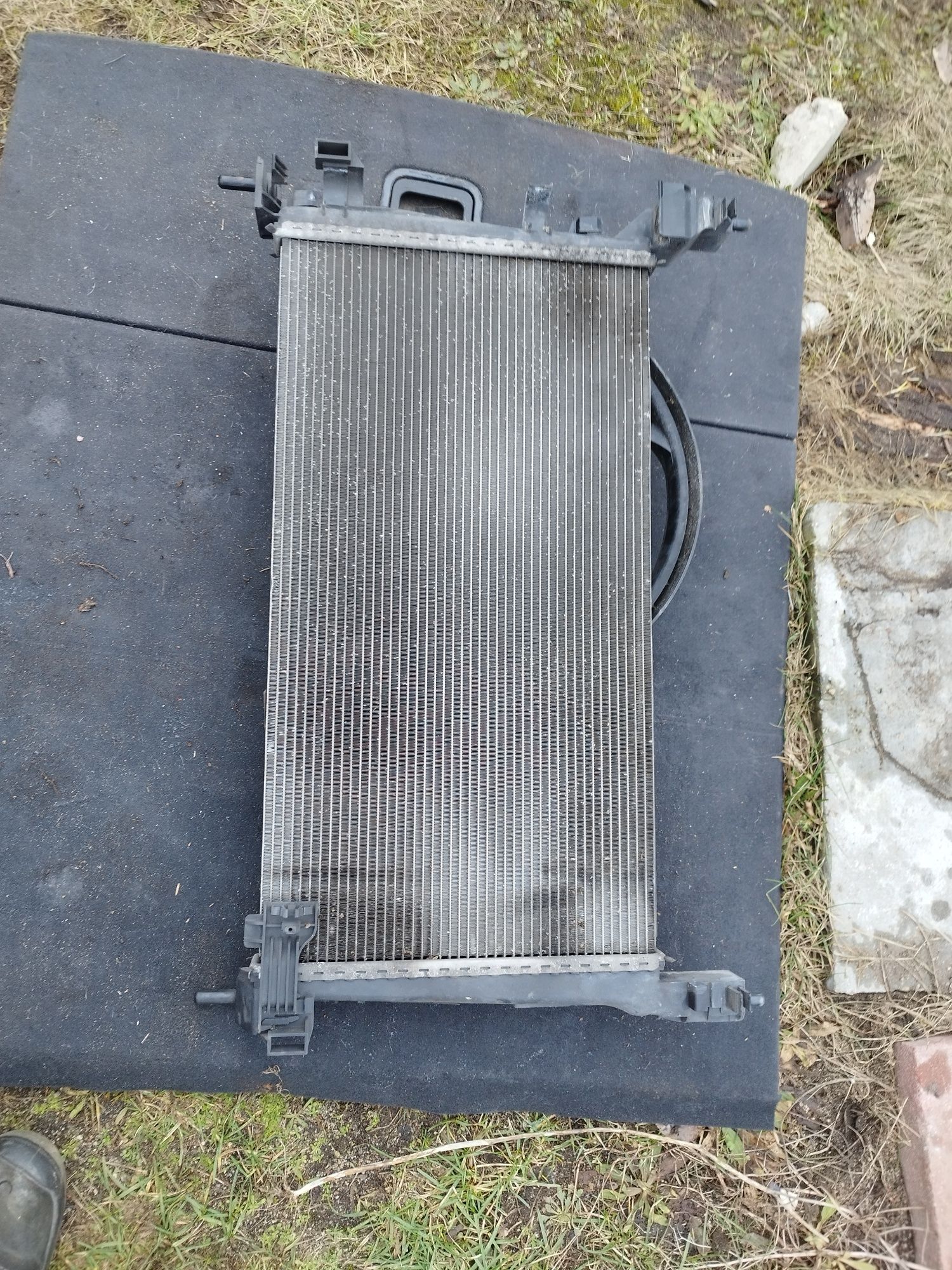 Pas przedni Fiat Fiorino Qubo 1.3 Multijet chłodnica belka intercooler