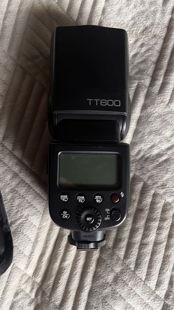 Спалахи Godox TT 600