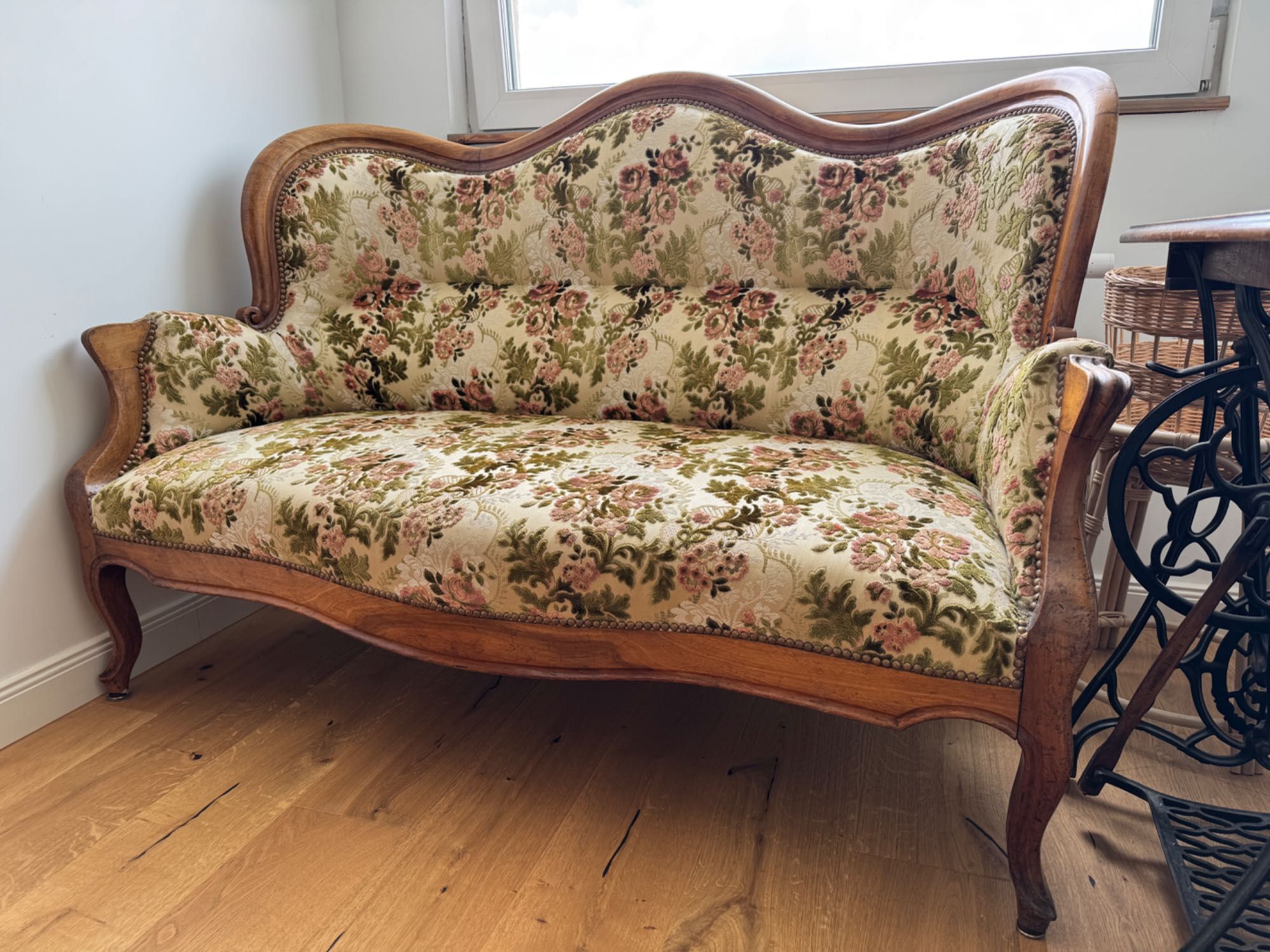 Francuska sofa Ludwik XVI, stan bardzo dobry