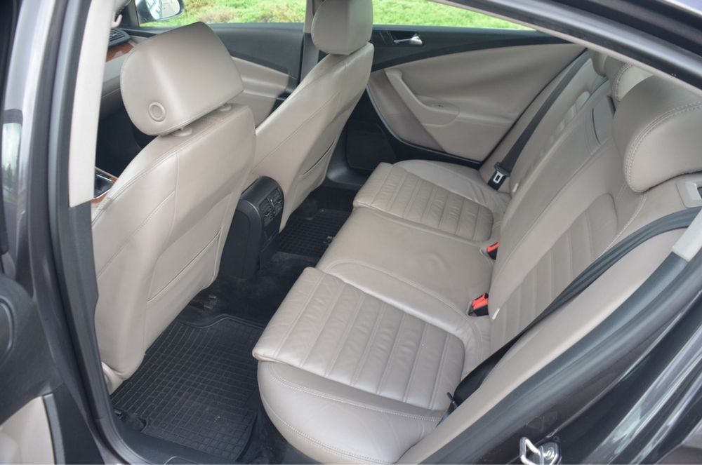 VW Passat 2.0 benzyna xenon / skóra / Alu