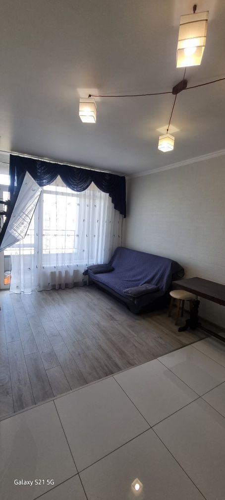 Сдам 1 кімнатну вул. Родини Крістерів 20б